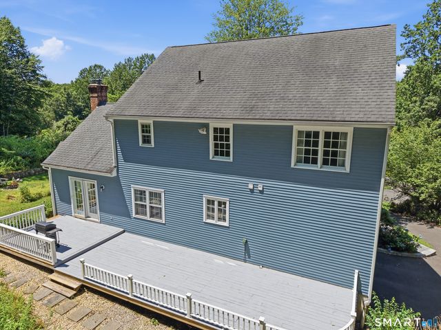 15 Mountain Manor Road, Newtown, CT 06482