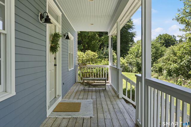 15 Mountain Manor Road, Newtown, CT 06482