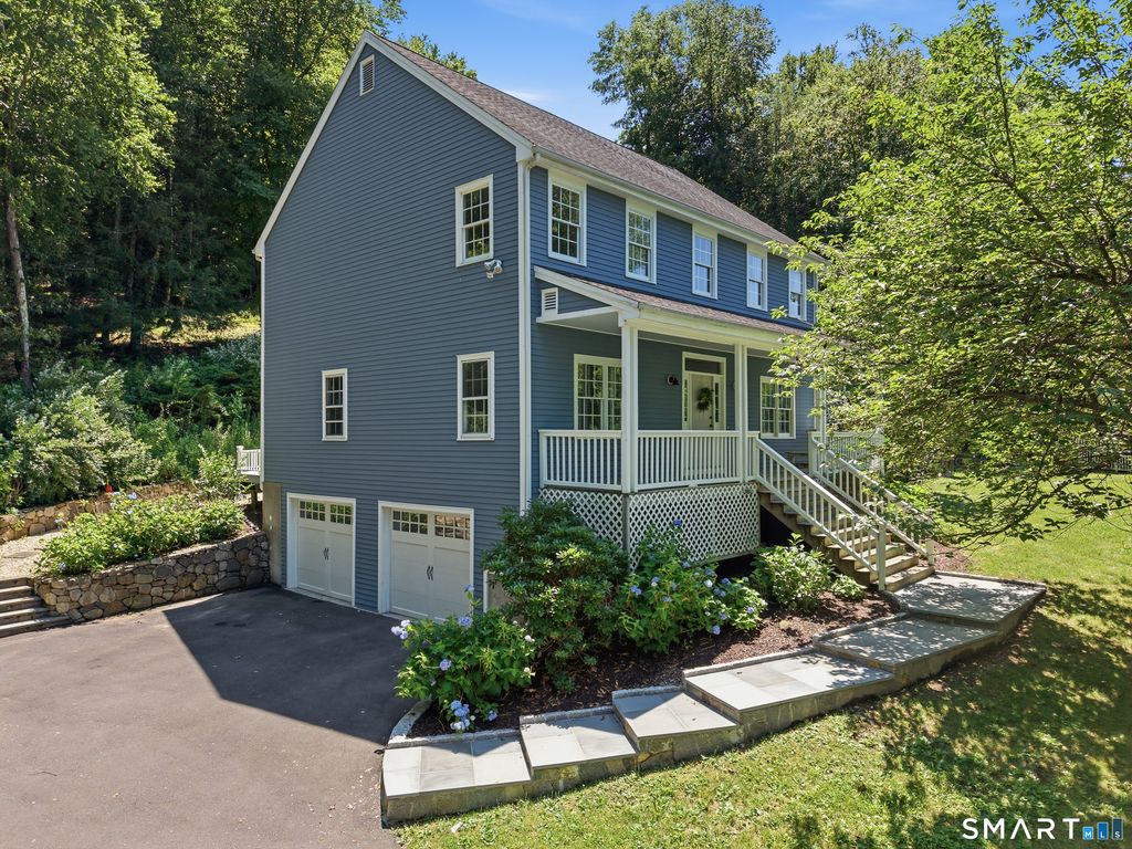 15 Mountain Manor Road, Newtown, CT 06482