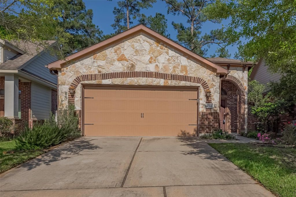25134 Alina Lane, Spring, TX 77386