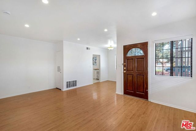 11882 Ramona Avenue, Hawthorne, CA 90250