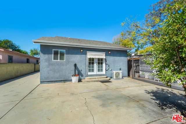 11882 Ramona Avenue, Hawthorne, CA 90250