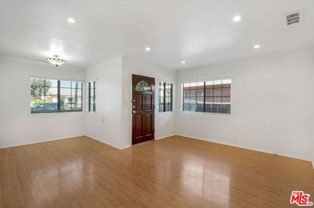 11882 Ramona Avenue, Hawthorne, CA 90250