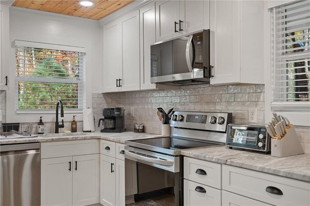 41 Peek And Peak Drive, Sky Valley, GA 30537