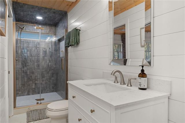 41 Peek And Peak Drive, Sky Valley, GA 30537