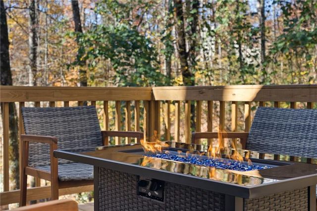 41 Peek And Peak Drive, Sky Valley, GA 30537