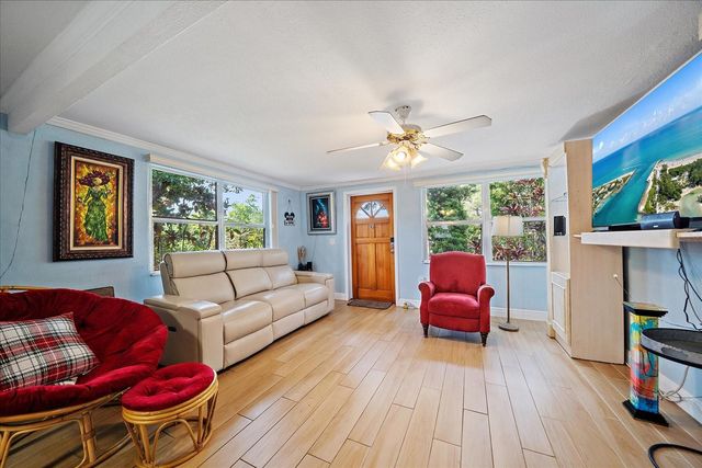 2503 53RD AVENUE W, Bradenton, FL 34207