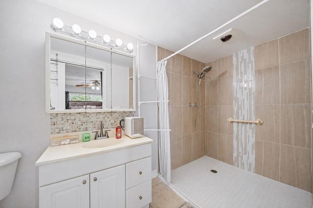 2503 53RD AVENUE W, Bradenton, FL 34207