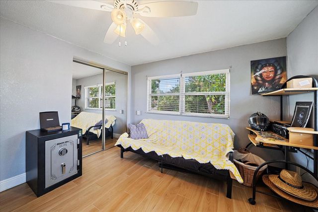 2503 53RD AVENUE W, Bradenton, FL 34207