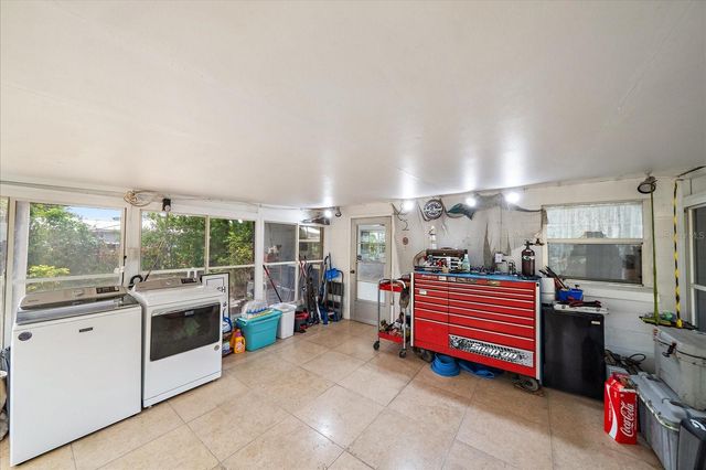 2503 53RD AVENUE W, Bradenton, FL 34207