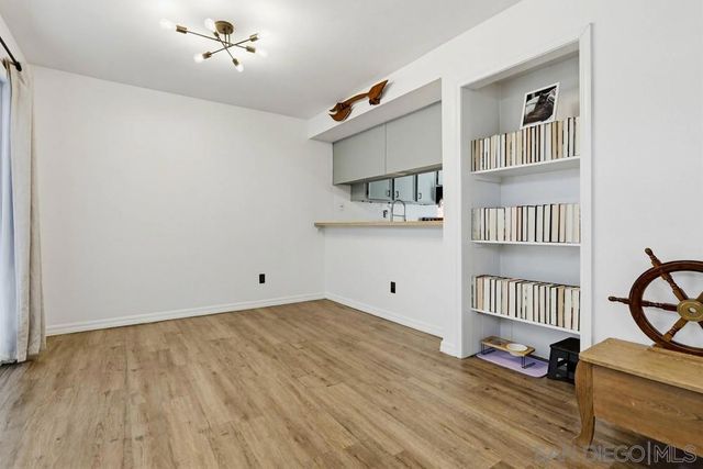 140 E El Norte Parkway 6, Escondido, CA 92026