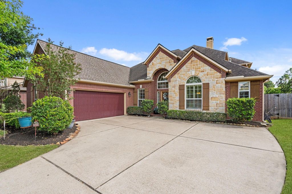 12015 Rampy Green Drive, Tomball, TX 77377