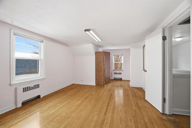 1127 W NORTHLAND AVENUE, Appleton, WI 54914