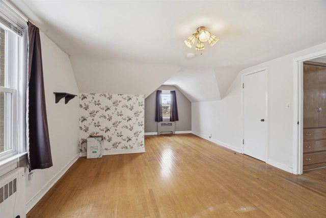 1127 W NORTHLAND AVENUE, Appleton, WI 54914