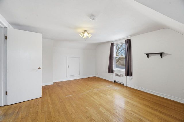 1127 W NORTHLAND AVENUE, Appleton, WI 54914