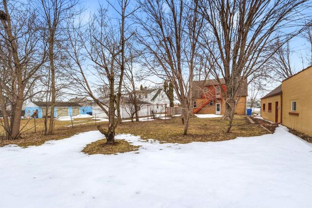 1127 W NORTHLAND AVENUE, Appleton, WI 54914