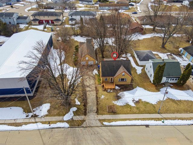 1127 W NORTHLAND AVENUE, Appleton, WI 54914