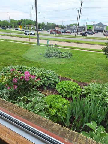 1127 W NORTHLAND AVENUE, Appleton, WI 54914