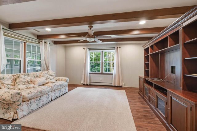 1741 FAIRMOUNT AVE, Vineland, NJ 08361