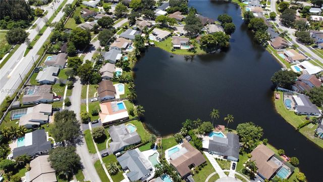 5121 SW 87th Avenue, Cooper City, FL 33328