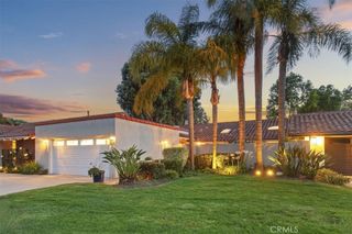 537 Vista Grande, Newport Beach, CA 92660