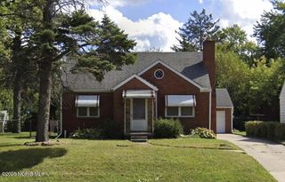 830 N Byrne Road, Toledo, OH 43607