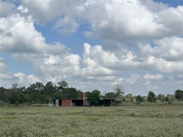 32868 Fm 1736 Road, Hempstead, TX 77445