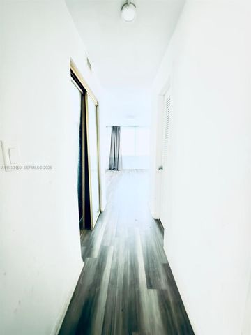 1401 NE 191st St D207, Miami, FL 33179