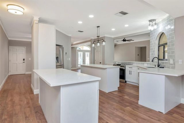 18306 PLEASANT RIDGE PLACE, Lutz, FL 33548