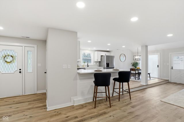 1111 Main Street, Elwood, IN 46036