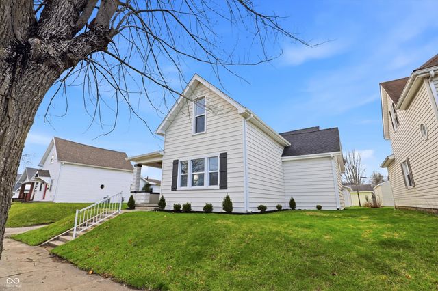 1111 Main Street, Elwood, IN 46036