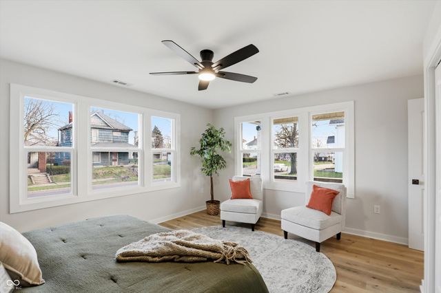 1111 Main Street, Elwood, IN 46036