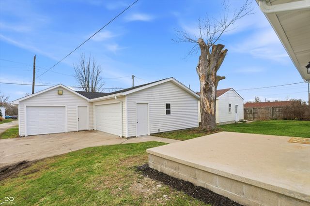 1111 Main Street, Elwood, IN 46036