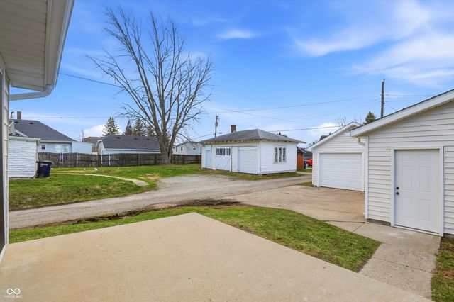 1111 Main Street, Elwood, IN 46036