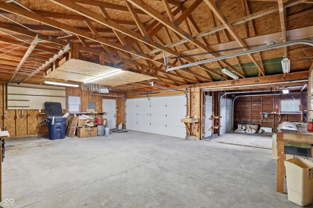 1111 Main Street, Elwood, IN 46036