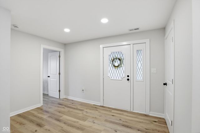 1111 Main Street, Elwood, IN 46036