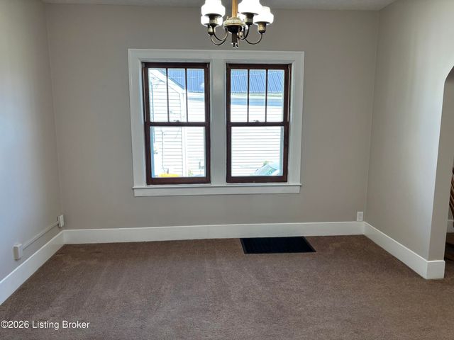2348 Dorma Ave, Louisville, KY 40217