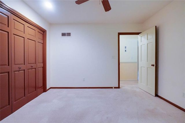 4329 S Dover Avenue, Independence, MO 64055