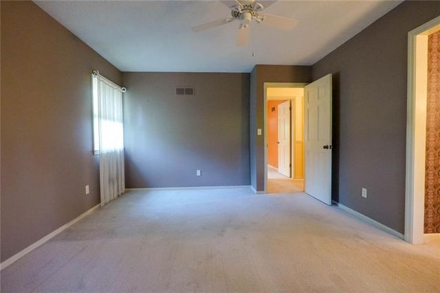 4329 S Dover Avenue, Independence, MO 64055