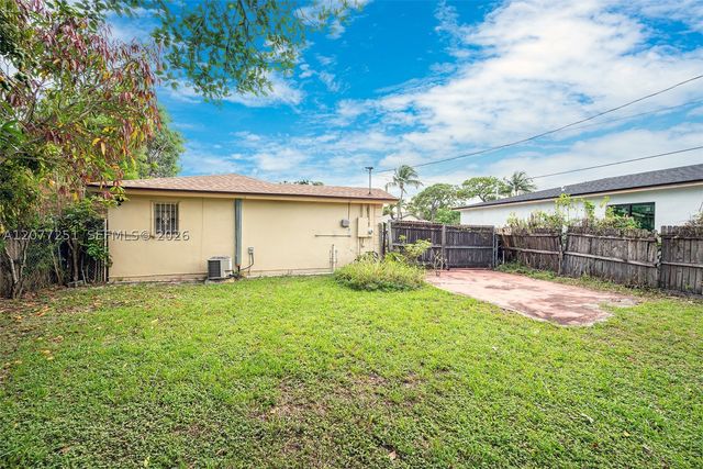 2420 NW 22nd Rd 0, Fort Lauderdale, FL 33311