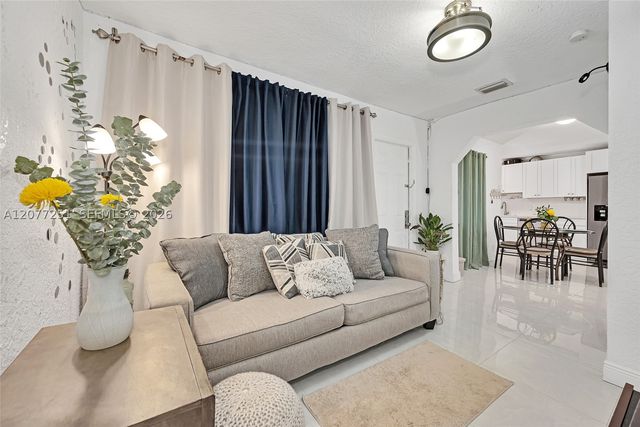 2420 NW 22nd Rd 0, Fort Lauderdale, FL 33311