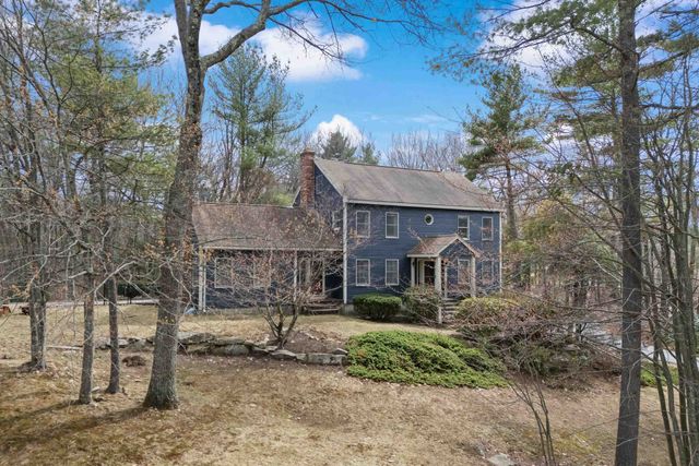 41 Windsor Boulevard, Londonderry, NH 03053