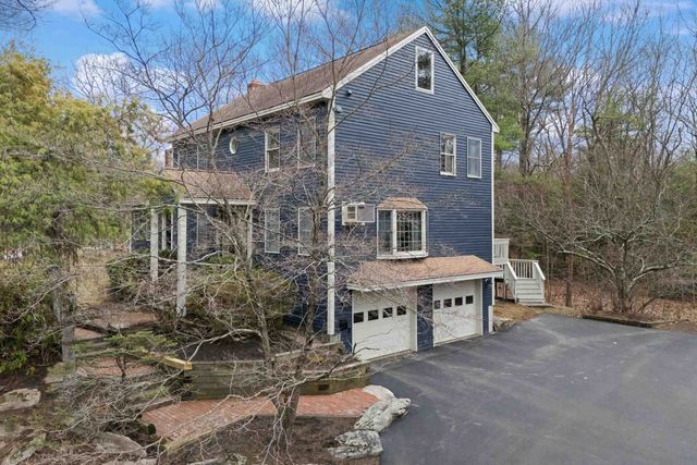 41 Windsor Boulevard, Londonderry, NH 03053
