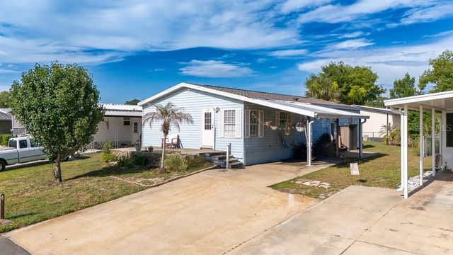 125 PINE TREE DRIVE, Debary, FL 32713
