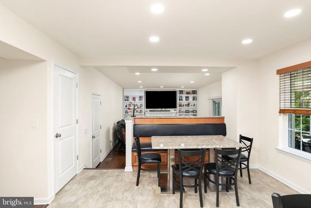 61 LENOX AVE, Trenton, NJ 08620