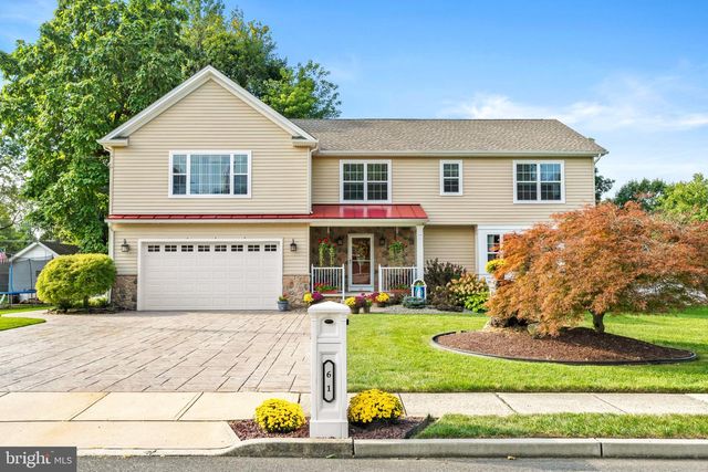 61 LENOX AVE, Trenton, NJ 08620