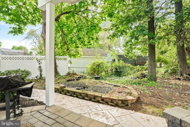 61 LENOX AVE, Trenton, NJ 08620