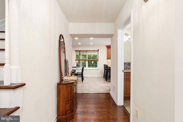 61 LENOX AVE, Trenton, NJ 08620