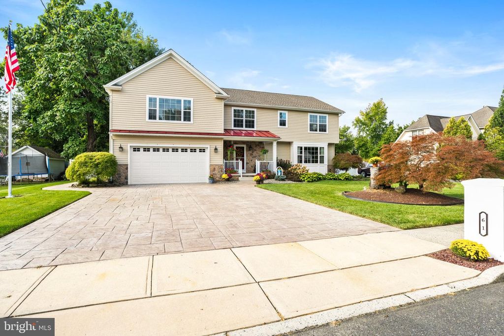 61 LENOX AVE, TRENTON, NJ 08620 — photo 2
