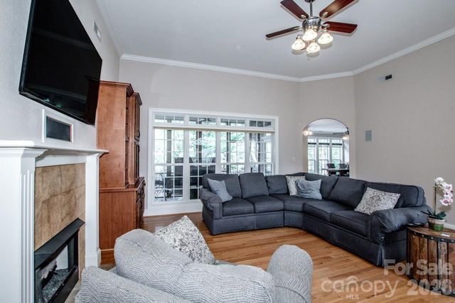 124 Cedar Woods Drive, Mooresville, NC 28117